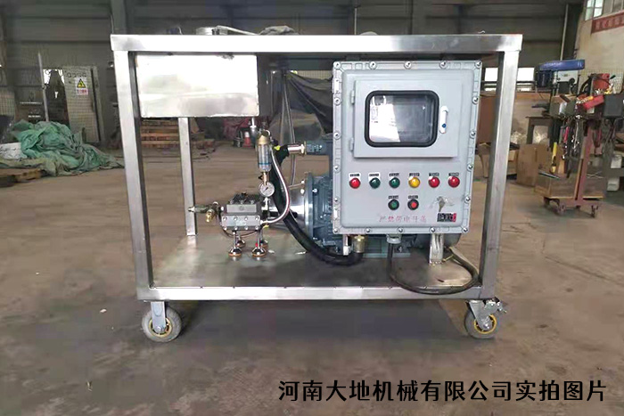 工業(yè)設(shè)備、鋼結(jié)構(gòu)、油污、氧化皮清洗機